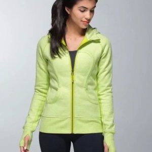 Green lululemon scruba sweater